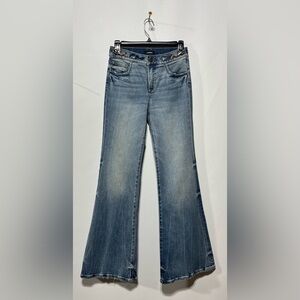 Express 70”s Flare Mid-Rise Jeans Size 0 (Waist 26”) Inseam‎ 31”